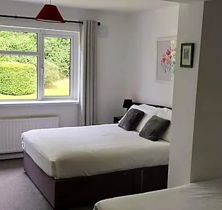 Bed and breakfast Riverfield 3*